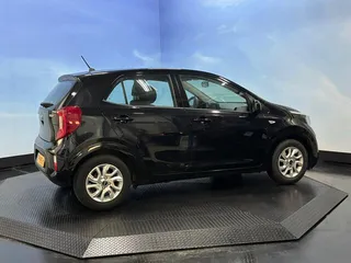 KIA PICANTO 8