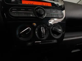 Mitsubishi SPACE STAR 12