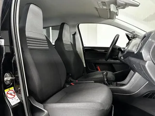 Volkswagen UP! 11