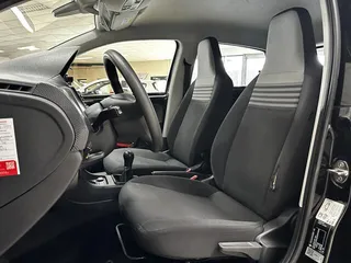 Volkswagen UP! 7