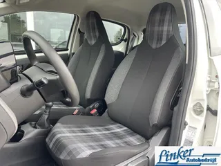 Peugeot 108 10