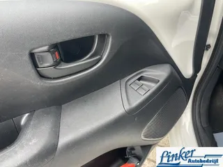 Peugeot 108 14