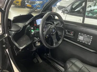 Carver BROMMOBIEL 4